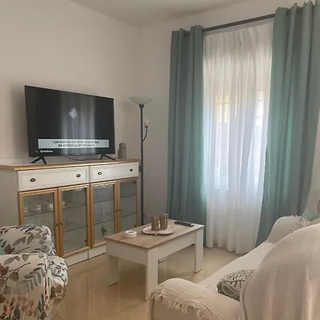 Apartment Flori, Con Terraza Y A 300 M De La Playa En Suances, Cantabria Suances